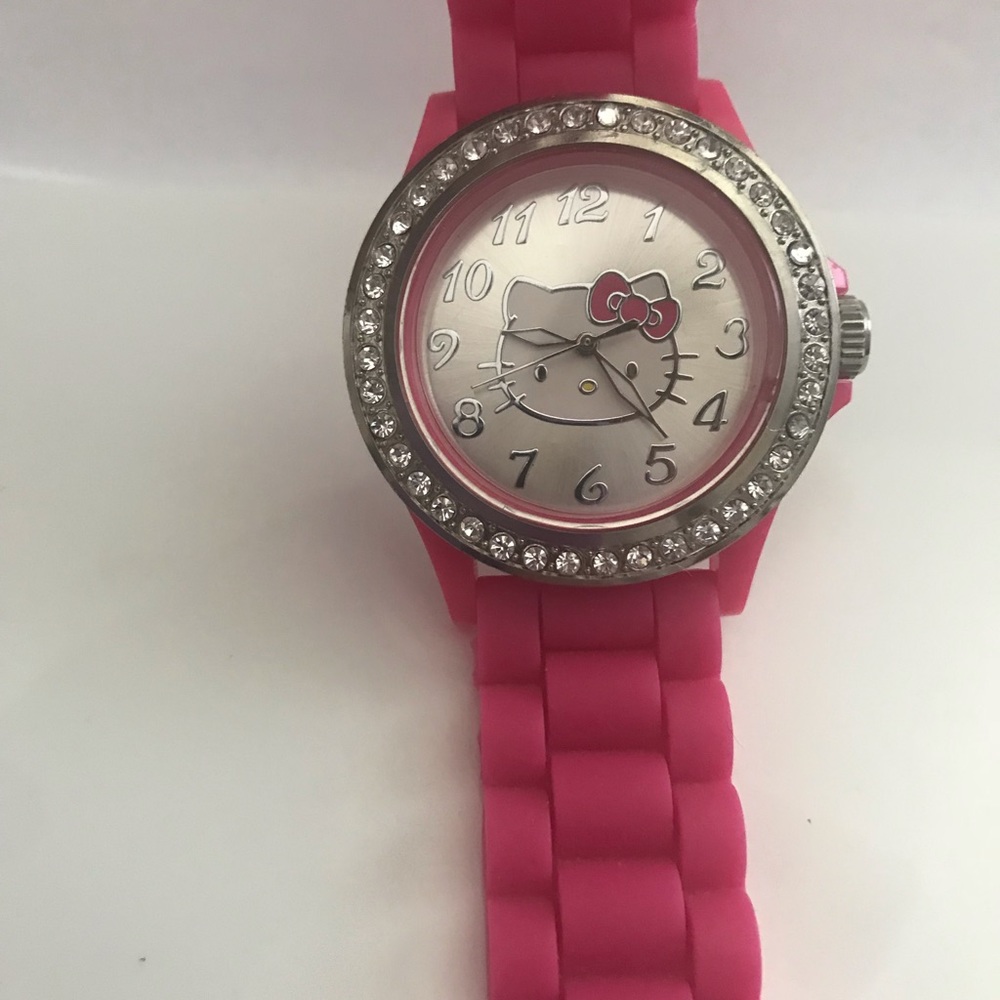 Large Hello Kitty Watch - Picture 2 of 7
